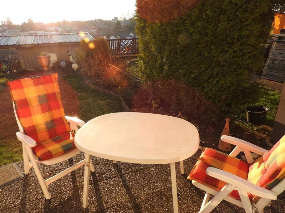 Nalbach Schoene Gemuetliche Ferienwohnung Mit Fernblick. מראה חיצוני תמונה
