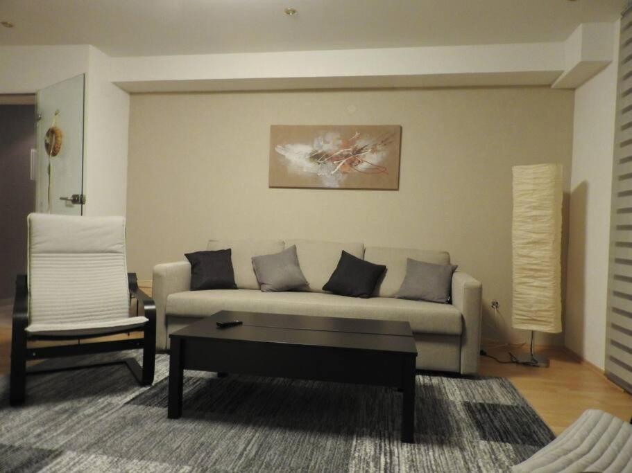 Nalbach Schoene Gemuetliche Ferienwohnung Mit Fernblick. מראה חיצוני תמונה